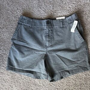 Old navy Everyday Women's Gray Shorts